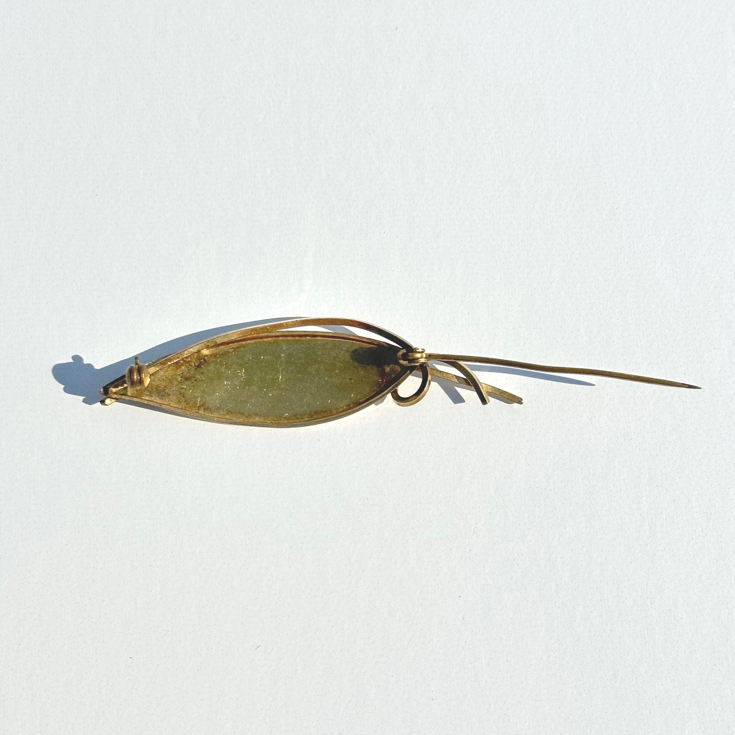 Vintage Gold Tone Leaf Brooch